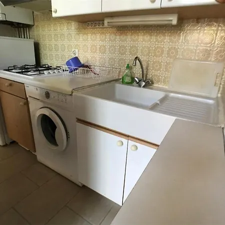 Villa Charmante T3 A Port Leucate, 5 Couchages, Proche Plage, Barbecue, Garage - Fr-1-81-98 *