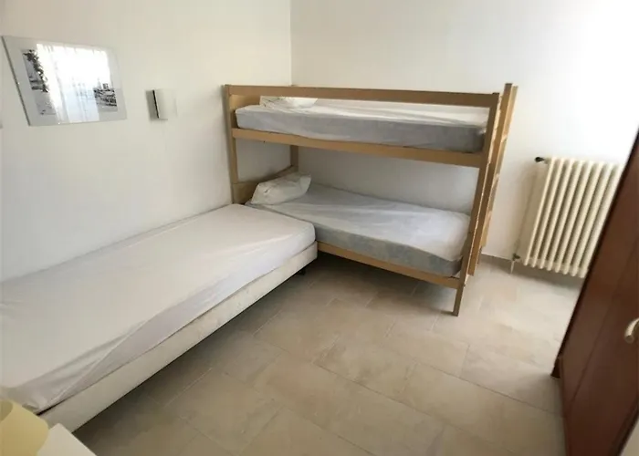 别墅 Charmante T3 A Port Leucate, 5 Couchages, Proche Plage, Barbecue, Garage - Fr-1-81-98